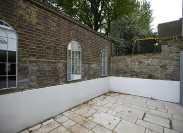 Tiling & Paving