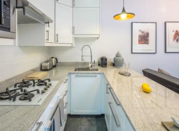 Selling & Staging